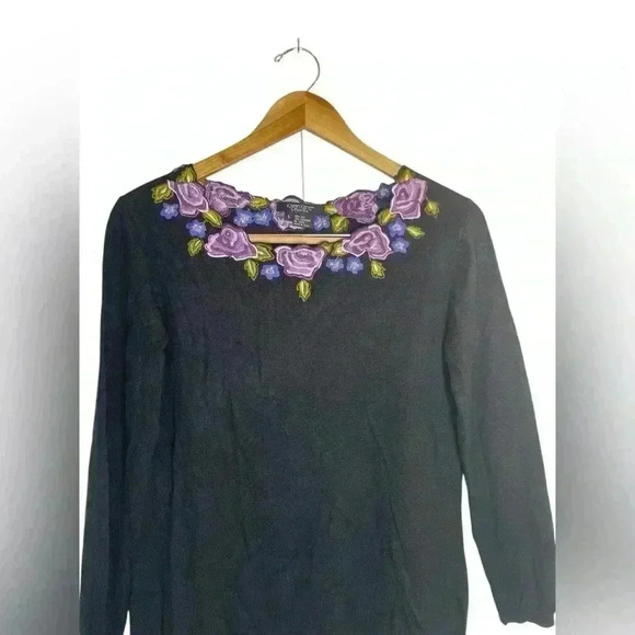 Karen Kane Vintage Silk Cashmere Embroidered Floral Pullover Sweater Large - Picture 2 of 9